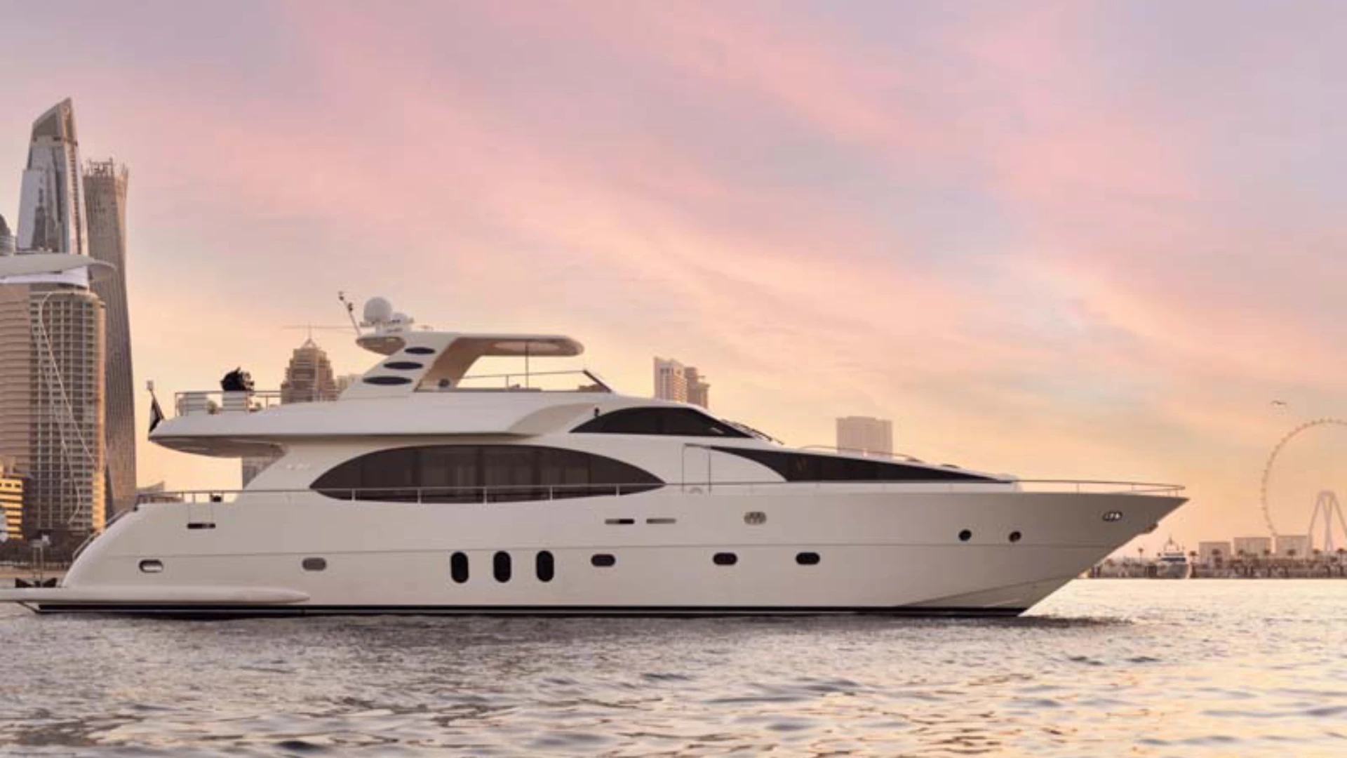 90 feet Yacht