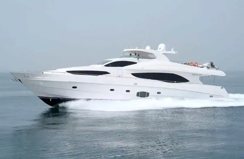 101 feet Yacht