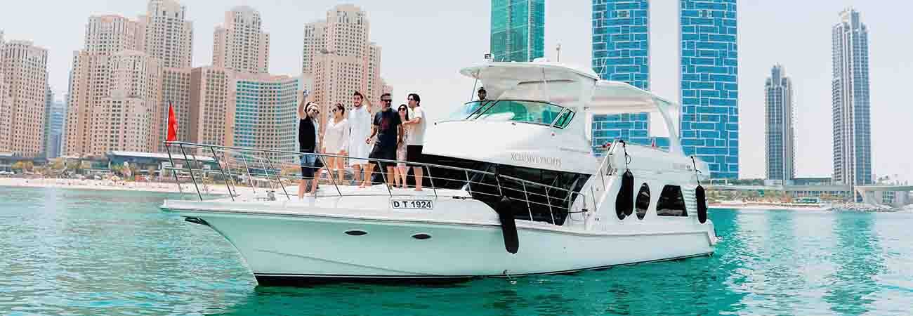 1 Hour Dubai Marina Yacht Tour