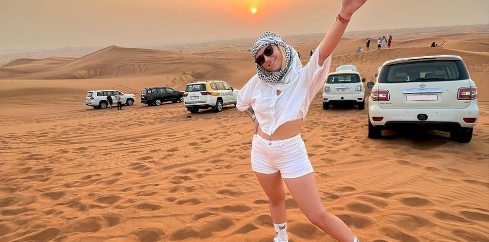 4x4 dune bashing in Dubai desert